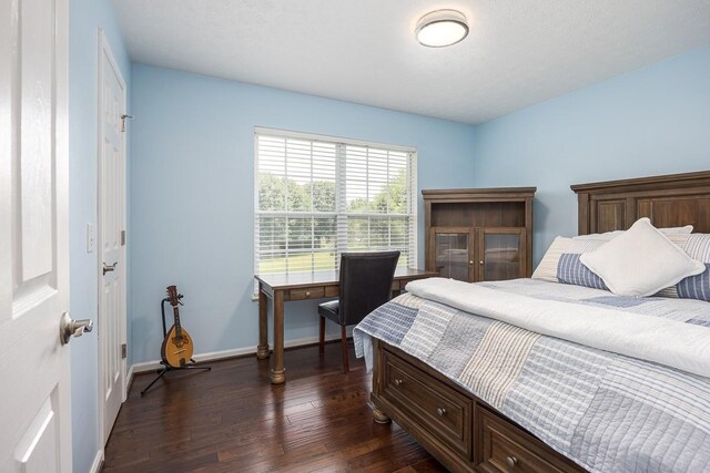 1077 Kathryn Rd, Mount Juliet, TN 37122 - bedroom featuring dark wood-style floors and baseboards