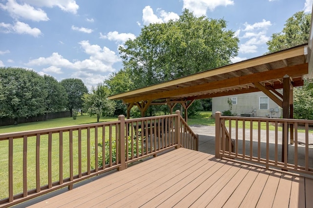 1077 Kathryn Rd, Mount Juliet, TN 37122 - wooden deck with a yard