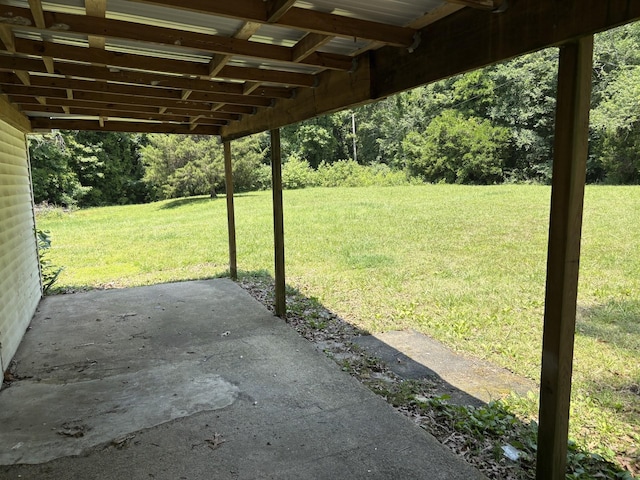117 Rob Rd, Clarksville, TN 37040 - view of green lawn featuring a patio