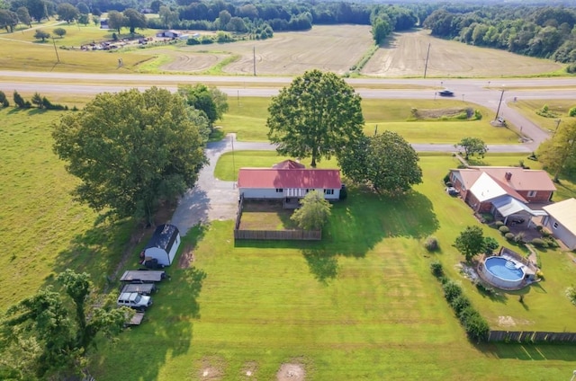 235 Pinecrest Dr, Henderson, TN 38340 - overview of rural landscape