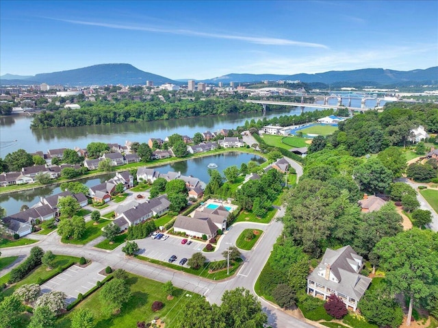 1284 Heritage Landing Dr, Chattanooga, TN 37405 - aerial view of property's location with a water and mountain view