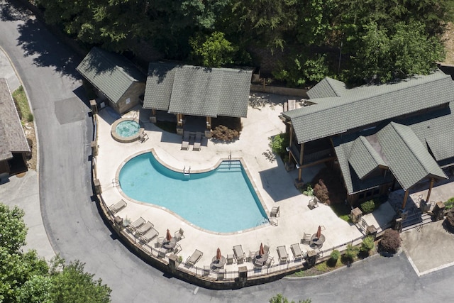818 Golf View Blvd Unit 1303, Pigeon Forge, TN 37863 - aerial view of a pool