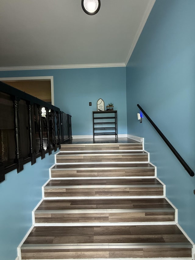1704 Deer Hollow Dr W, Lawrenceburg, TN 38464 - stairs with wood finished floors and ornamental molding