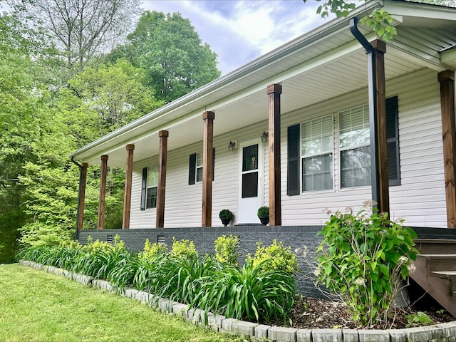 831 Harris Rd, Dickson, TN 37055 - view of front of home featuring a porch