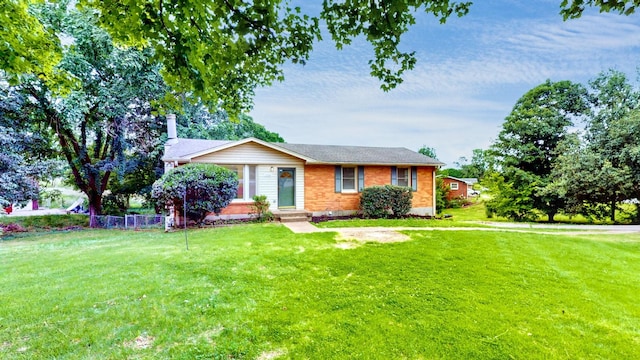 110 Lynn Ln, Old Hickory, TN 37138 - view of front facade featuring brick siding and a front lawn