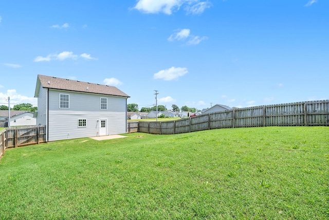 157 Bob White Trl, Oak Grove, KY 42262 - back of house featuring a patio