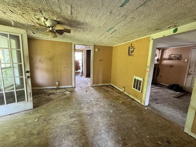 1070 W Rock Quarry Rd W, Clarkrange, TN 38553 - unfurnished room with a ceiling fan