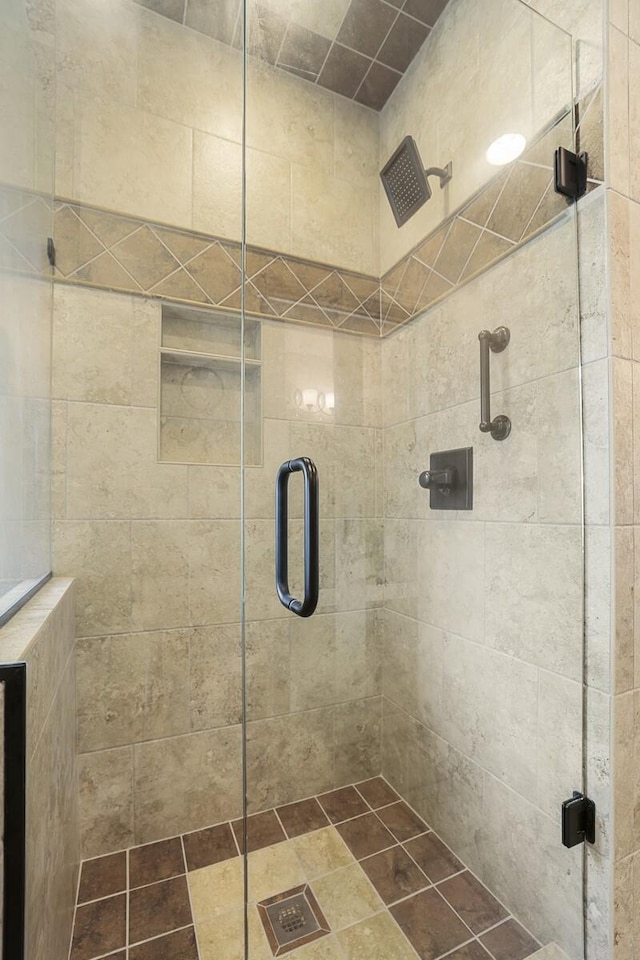 1853 Lafever Ridge Rd, Silver Point, TN 38582 - bathroom with a stall shower