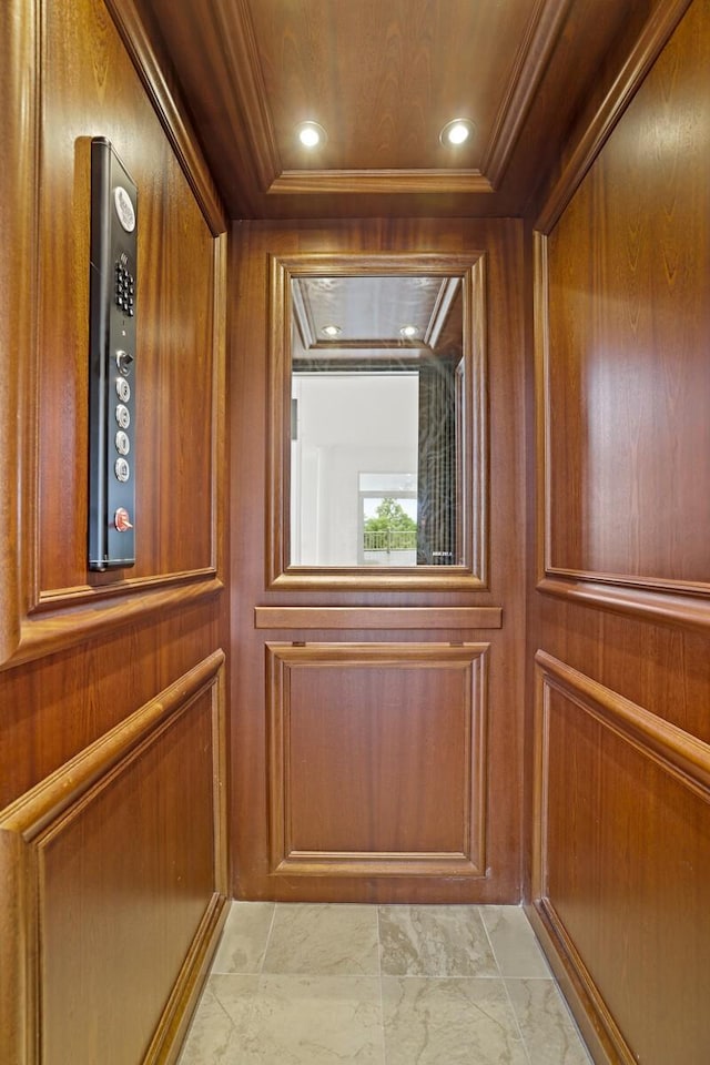 1853 Lafever Ridge Rd, Silver Point, TN 38582 - elevator with ornamental molding