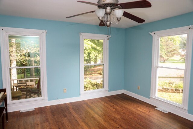 407 Oakwood Dr, Lawrenceburg, TN 38464 - photo 9