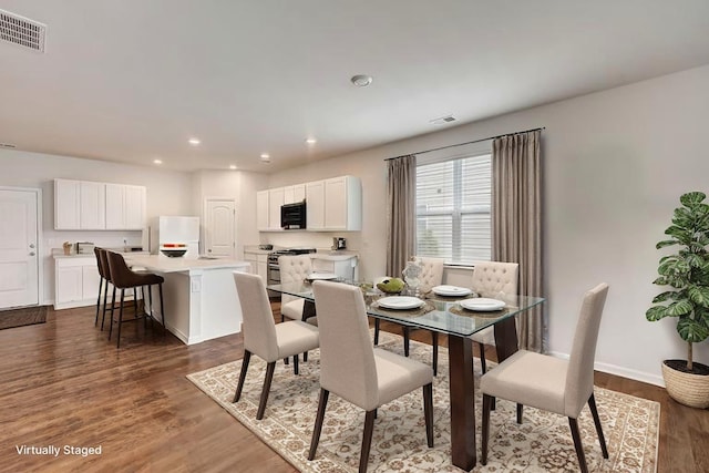 18 Pointer Pl, Lebanon, TN 37087 - dining area with dark wood-style flooring and recessed lighting