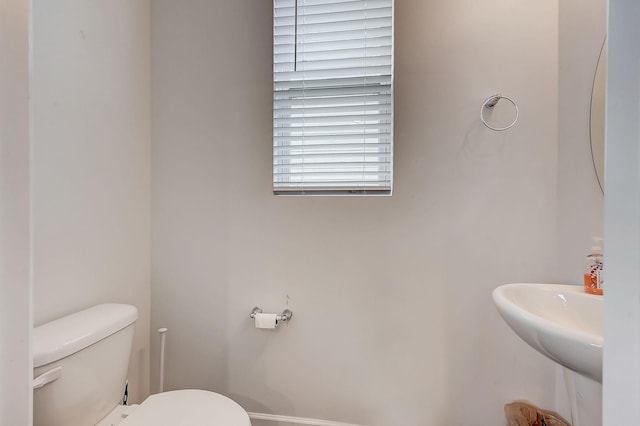 18 Pointer Pl, Lebanon, TN 37087 - bathroom with toilet