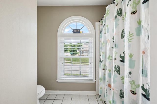 119 Abercairn Dr, Franklin, TN 37064 - bathroom featuring tile patterned flooring, baseboards, toilet, and a shower with shower curtain