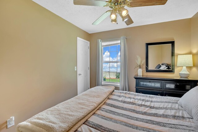 2564 Treetop Dr, Antioch, TN 37013 - photo 15