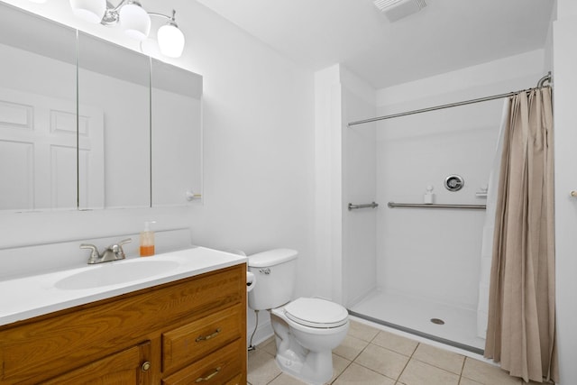 2520 Johnson Ridge Rd, Antioch, TN 37013 - full bath featuring vanity, toilet, a shower with shower curtain, and tile patterned flooring