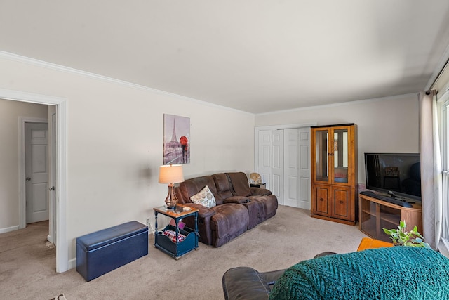 1618 Woodside Dr, Lebanon, TN 37087 - living room with carpet, crown molding, and baseboards
