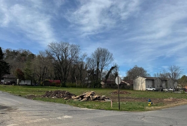 665 Railroad St, Dayton, TN 37321 - photo 2