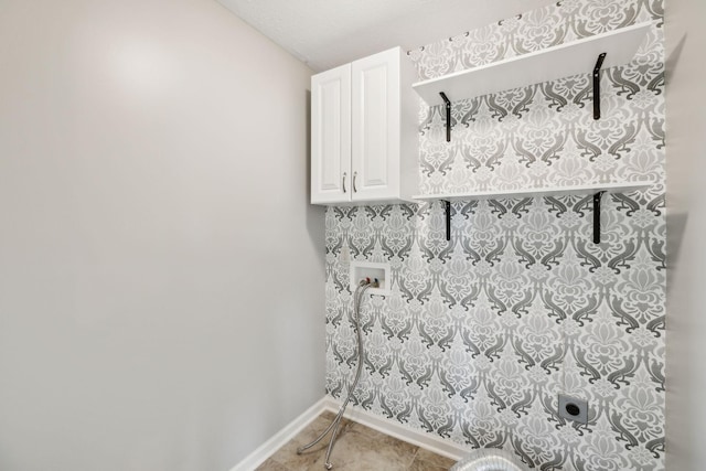 4219 Zephyr Ct, Murfreesboro, TN 37128 - laundry view of baseboards