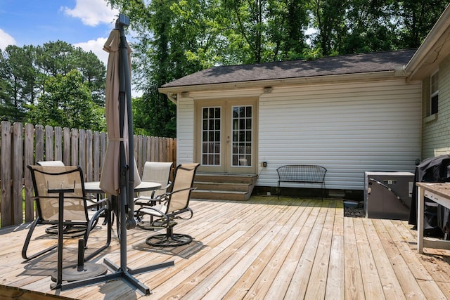 7116 Meadow View Dr, Fairview, TN 37062 - wooden deck with french doors and outdoor dining area