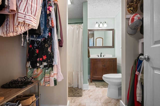 7116 Meadow View Dr, Fairview, TN 37062 - full bathroom with vanity and curtained shower