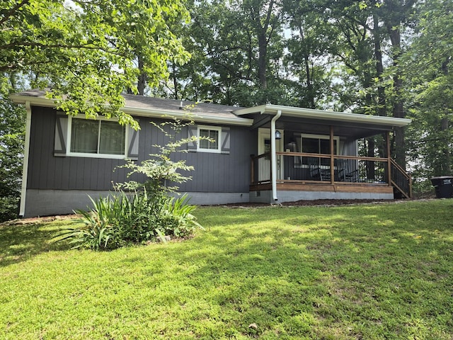 1140 Morriswood Dr, Joelton, TN 37080 - view of front of house featuring a porch, a front yard, and crawl space