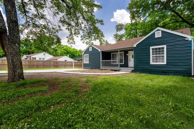 806 Drummond Dr, Nashville, TN 37211 - back of house with covered porch and crawl space