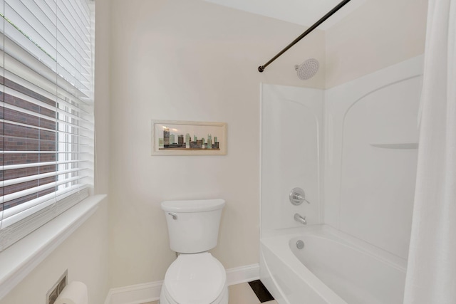 118 Jasper Ave, Franklin, TN 37064 - bathroom with toilet, shower / bath combination with curtain, and baseboards