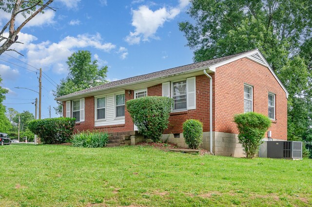 3027 Capps Dr, Nashville, TN 37207 - photo 3