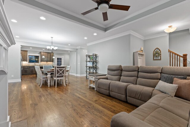 808 Willcrest Dr, Chattanooga, TN 37405 - living area with a ceiling fan, a chandelier, recessed lighting, baseboards, and dark wood-style flooring