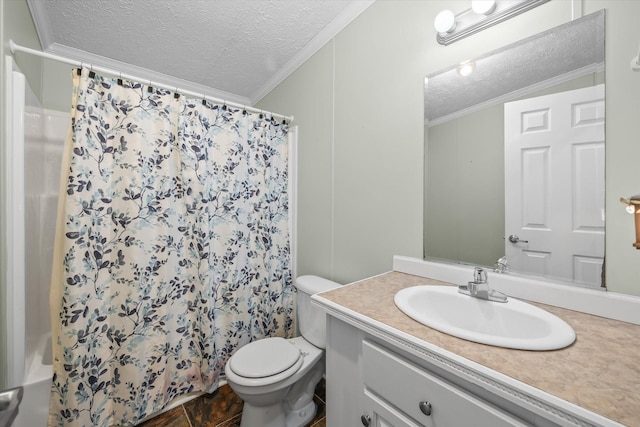 125 Fitzgerald Ave, Celina, TN 38551 - bathroom featuring a textured ceiling, vanity, toilet, crown molding, and shower / tub combo with curtain