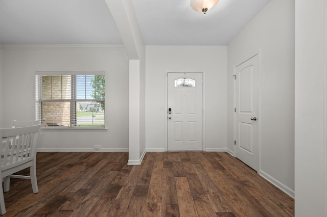 1113 Dunkirk Ln, Murfreesboro, TN 37129 - entrance foyer with dark wood finished floors and baseboards