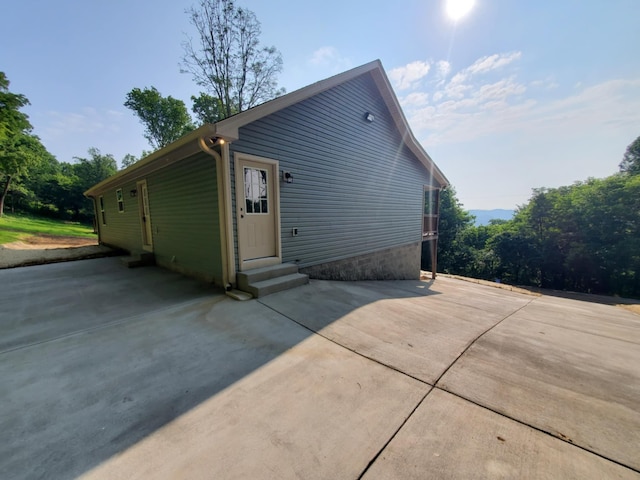 321 Turkey Creek Hwy, Carthage, TN 37030 - view of front facade featuring entry steps