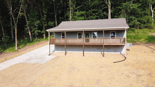 321 Turkey Creek Hwy, Carthage, TN 37030 - view of front of house with a wooded view