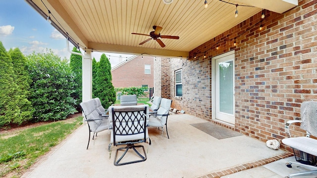 5127 Heroes Ln, Murfreesboro, TN 37129 - view of patio with outdoor dining space and ceiling fan