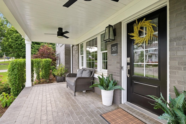 303 Avondale Dr, Franklin, TN 37064 - covered porch with ceiling fan