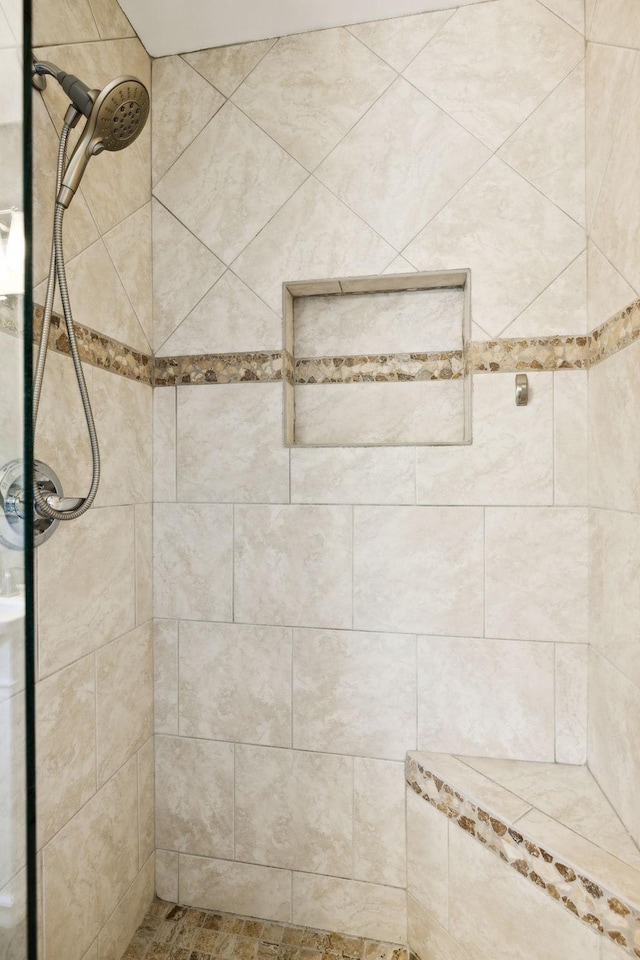 303 Avondale Dr, Franklin, TN 37064 - bathroom with a tile shower