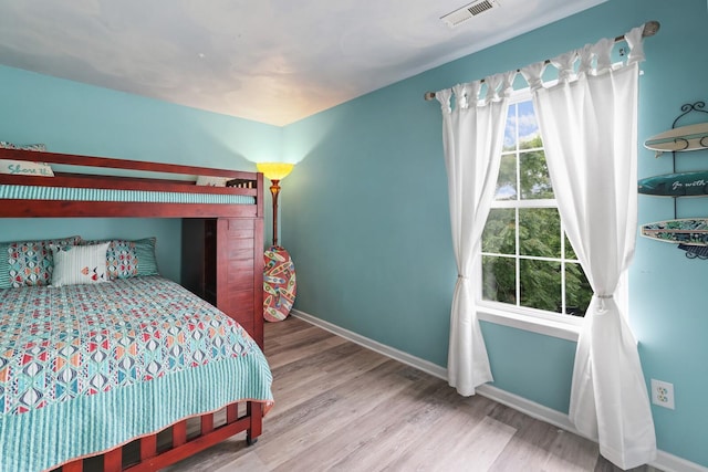 1514 Cardinal Ln, Mount Juliet, TN 37122 - bedroom with wood finished floors and baseboards