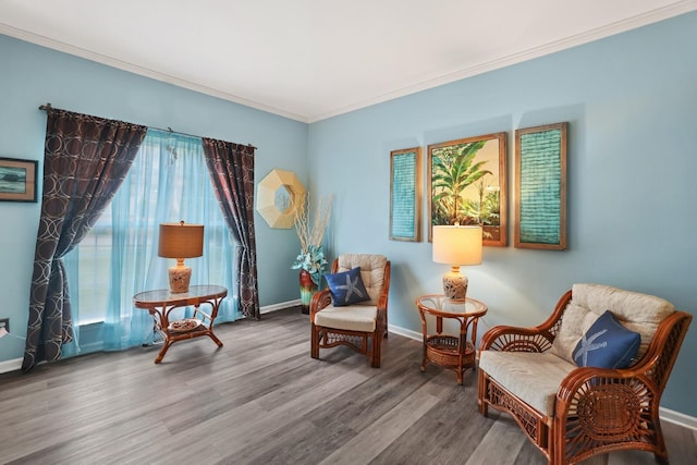 1514 Cardinal Ln, Mount Juliet, TN 37122 - living area with wood finished floors, baseboards, and crown molding