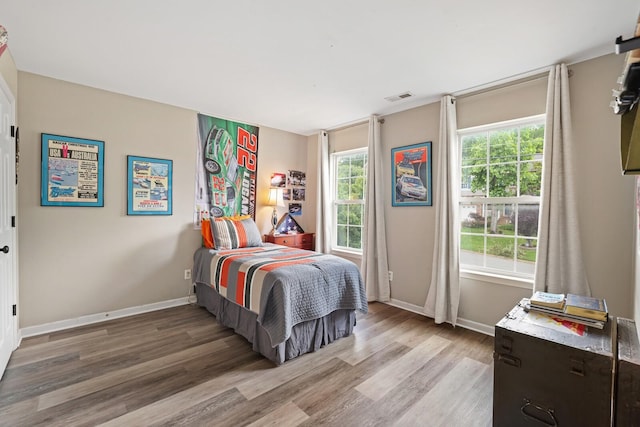 1514 Cardinal Ln, Mount Juliet, TN 37122 - bedroom with light wood-style flooring and baseboards