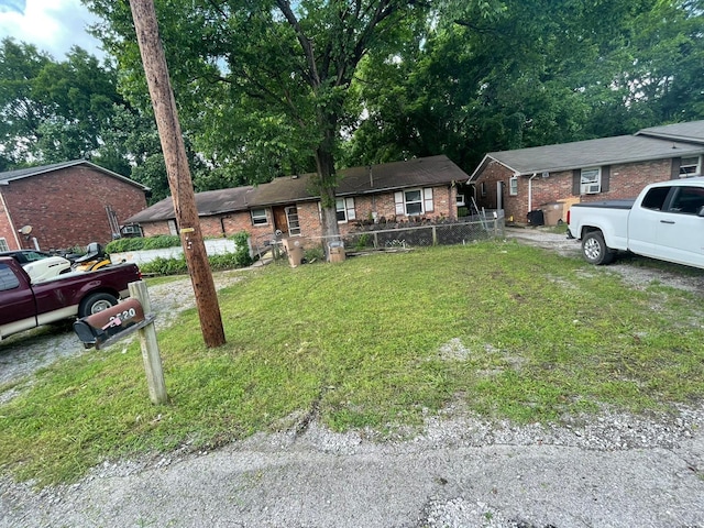 2520 Glenrose Ave, Nashville, TN 37210 - ranch-style home with brick siding