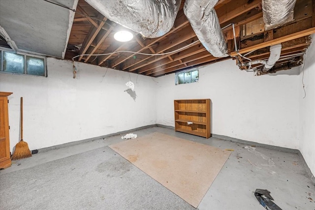 412 Cumberland St E, Cowan, TN 37318 - view of below grade area