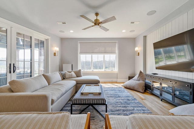 7212 Shagbark Ln, College Grove, TN 37046 - living area featuring light wood-type flooring, ceiling fan, baseboards, and recessed lighting