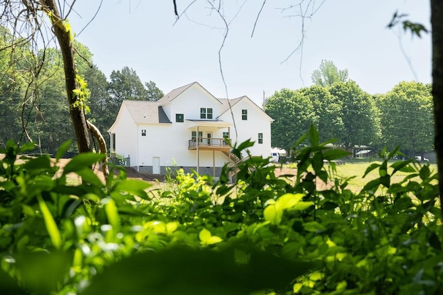 5590 Chambers Rd, Cumberland Furnace, TN 37051 - view of home's exterior with a balcony