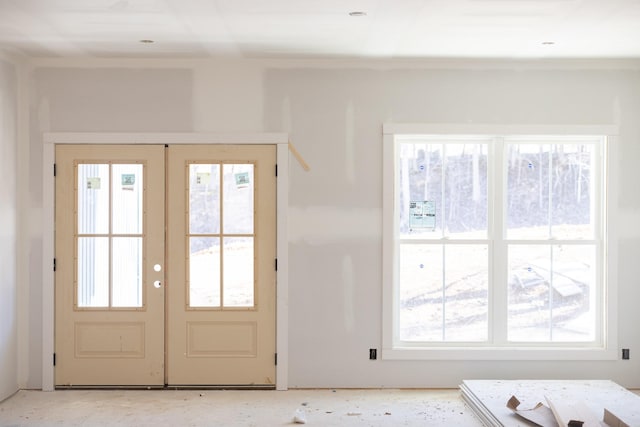 5570 Chambers Rd, Cumberland Furnace, TN 37051 - entryway with plenty of natural light