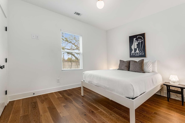 600B 41st Ave N, Nashville, TN 37209 - bedroom featuring wood finished floors and baseboards