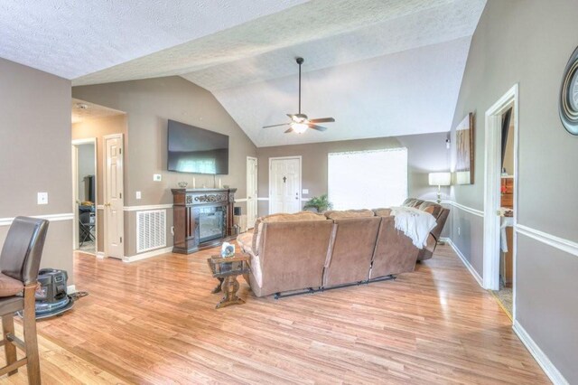 218 Wall St, Shelbyville, TN 37160 - photo 6