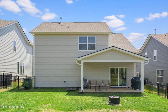 324 Gulfstream Dr, Gallatin, TN 37066 - rear view of house featuring a patio and a shingled roof