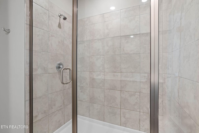 324 Gulfstream Dr, Gallatin, TN 37066 - bathroom with a stall shower