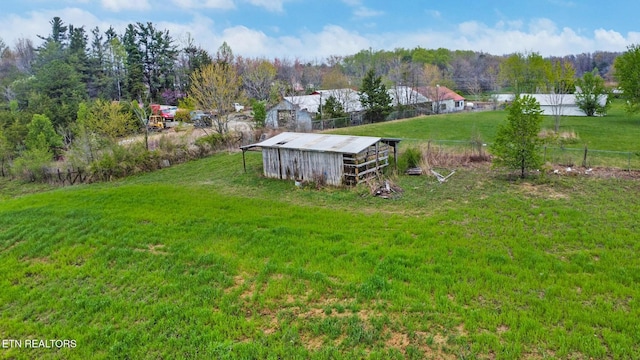 1128 Allardt Hwy, Jamestown, TN 38556 - view of yard with an outbuilding