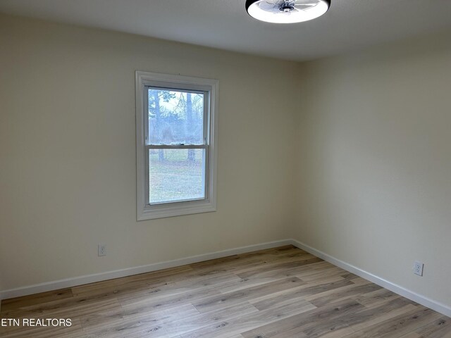 1462 Pennsylvania Ave, Jamestown, TN 38556 - spare room with light wood-style floors and baseboards